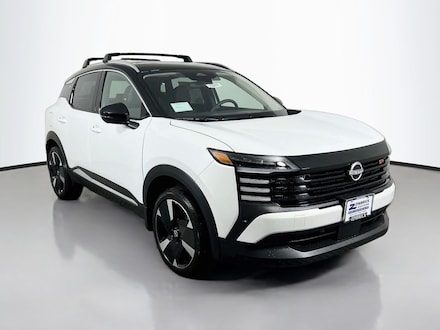 2026 Nissan Kicks SR SUV