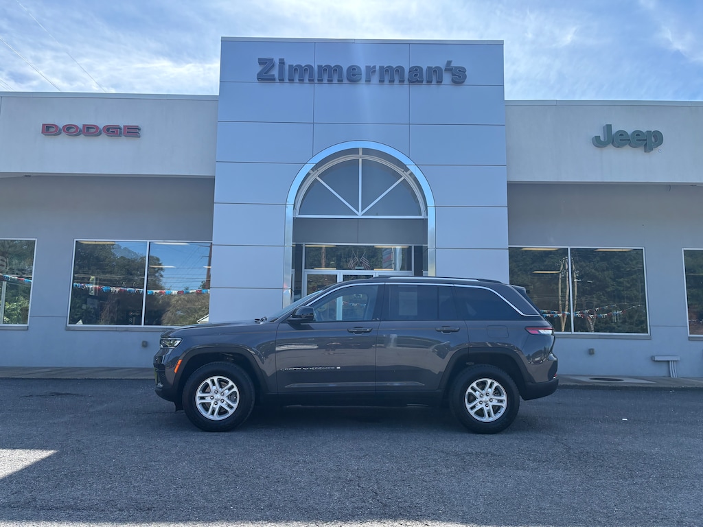 Certified 2023 Jeep Grand Cherokee Laredo SUV