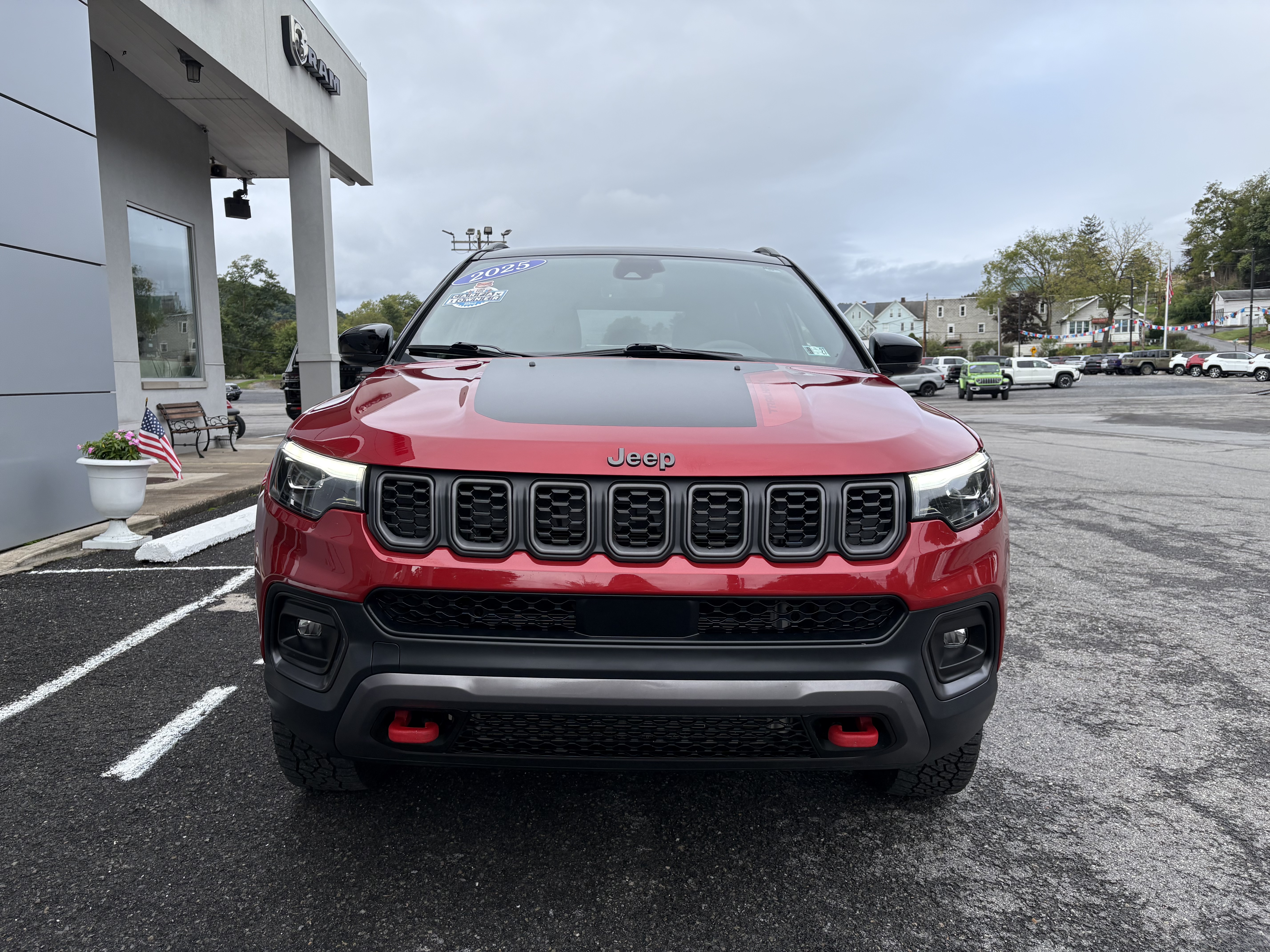 Certified 2025 Jeep Compass Trailhawk SUV