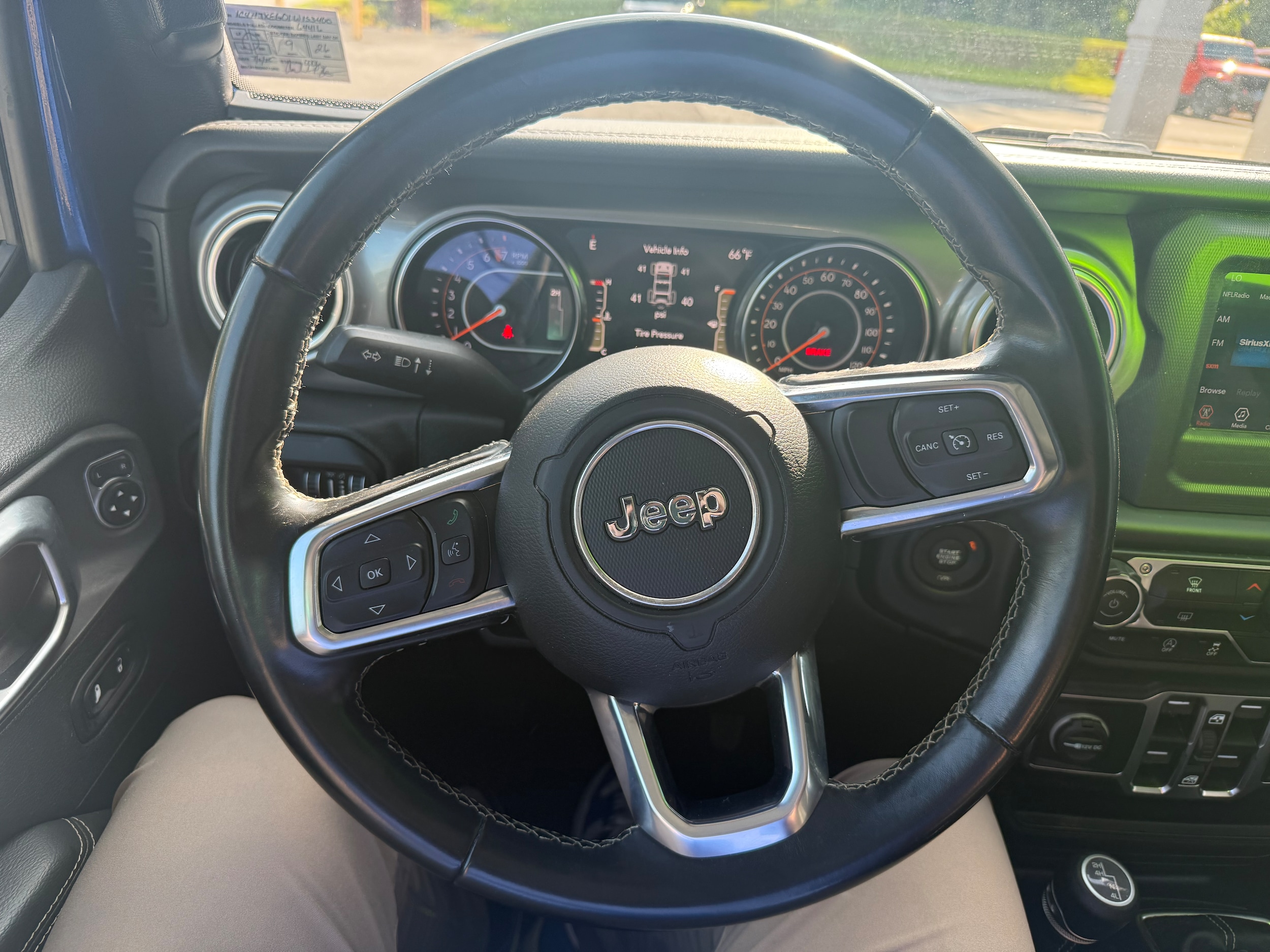 2020 Jeep Wrangler Unlimited Sahara - Photo 14