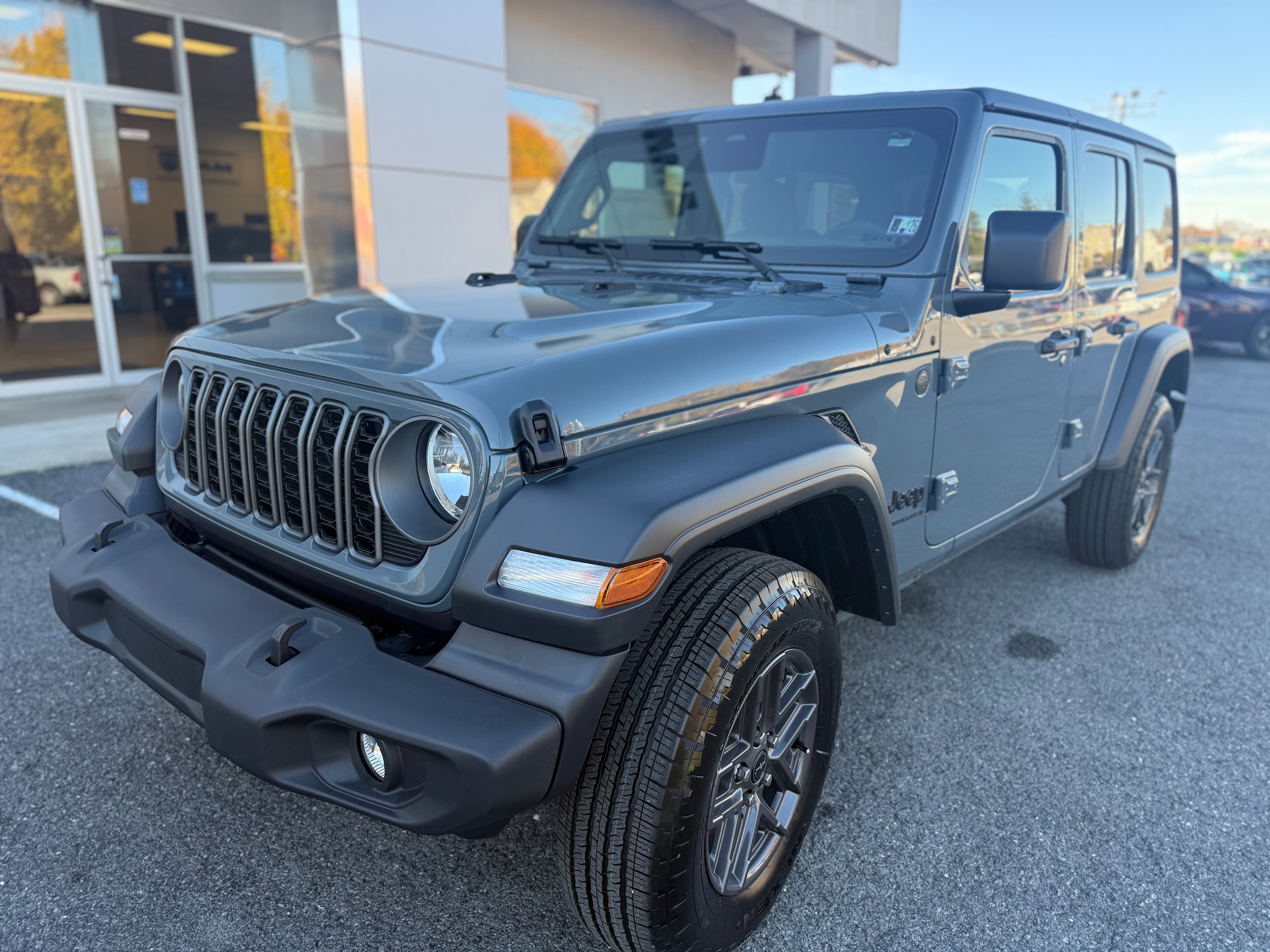 2026 Jeep Wrangler 4-Door Sport S - Photo 5