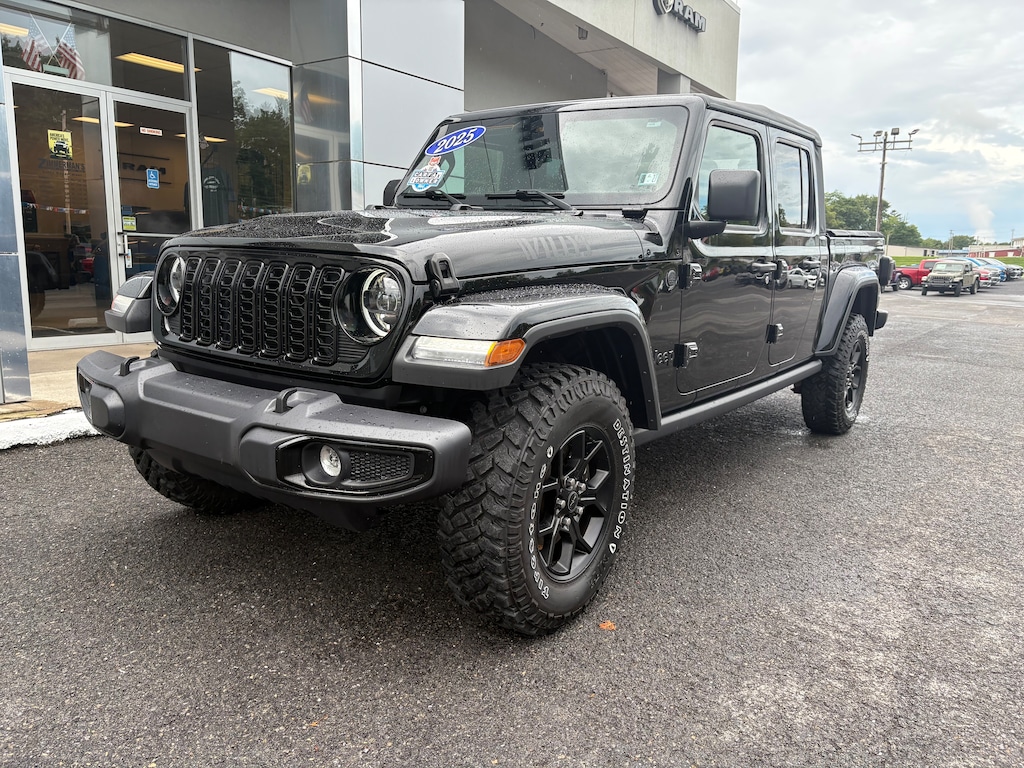 Certified 2025 Jeep Gladiator Willys Truck
