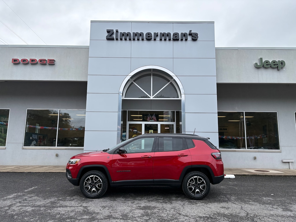 Certified 2025 Jeep Compass Trailhawk SUV