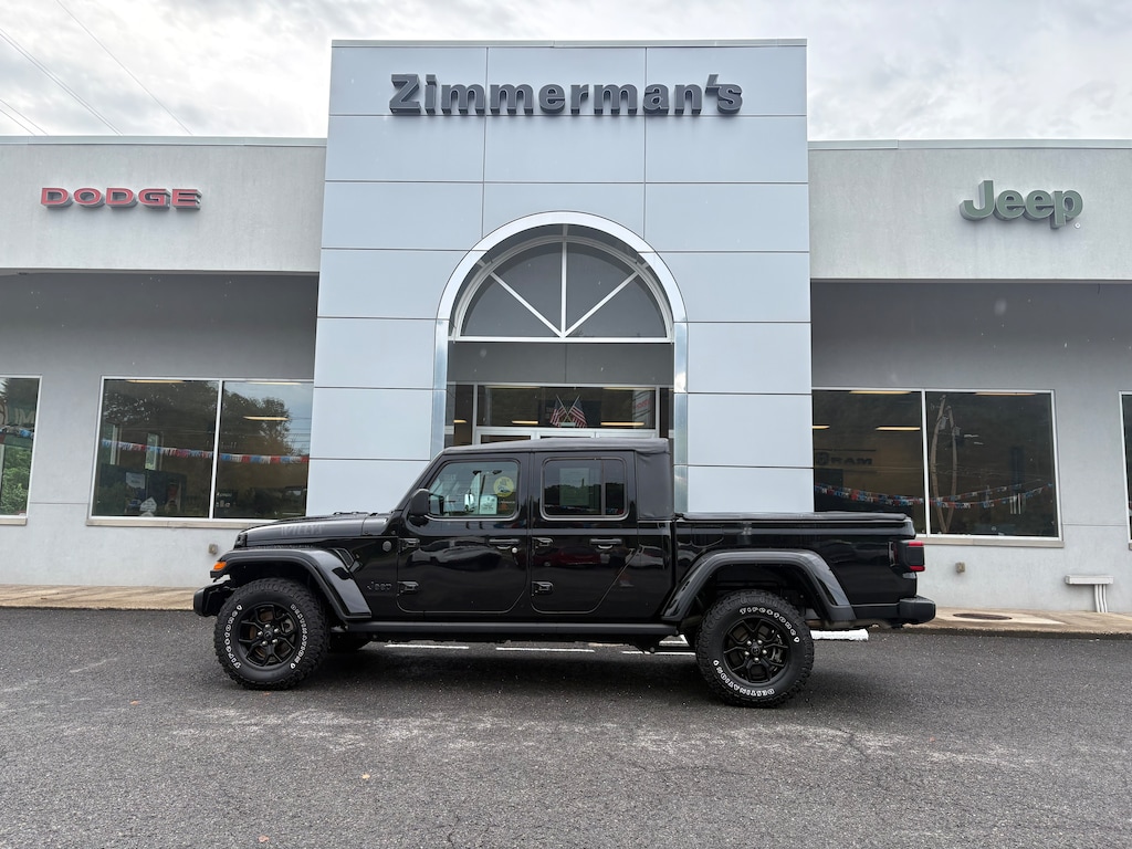 Certified 2025 Jeep Gladiator Willys Truck