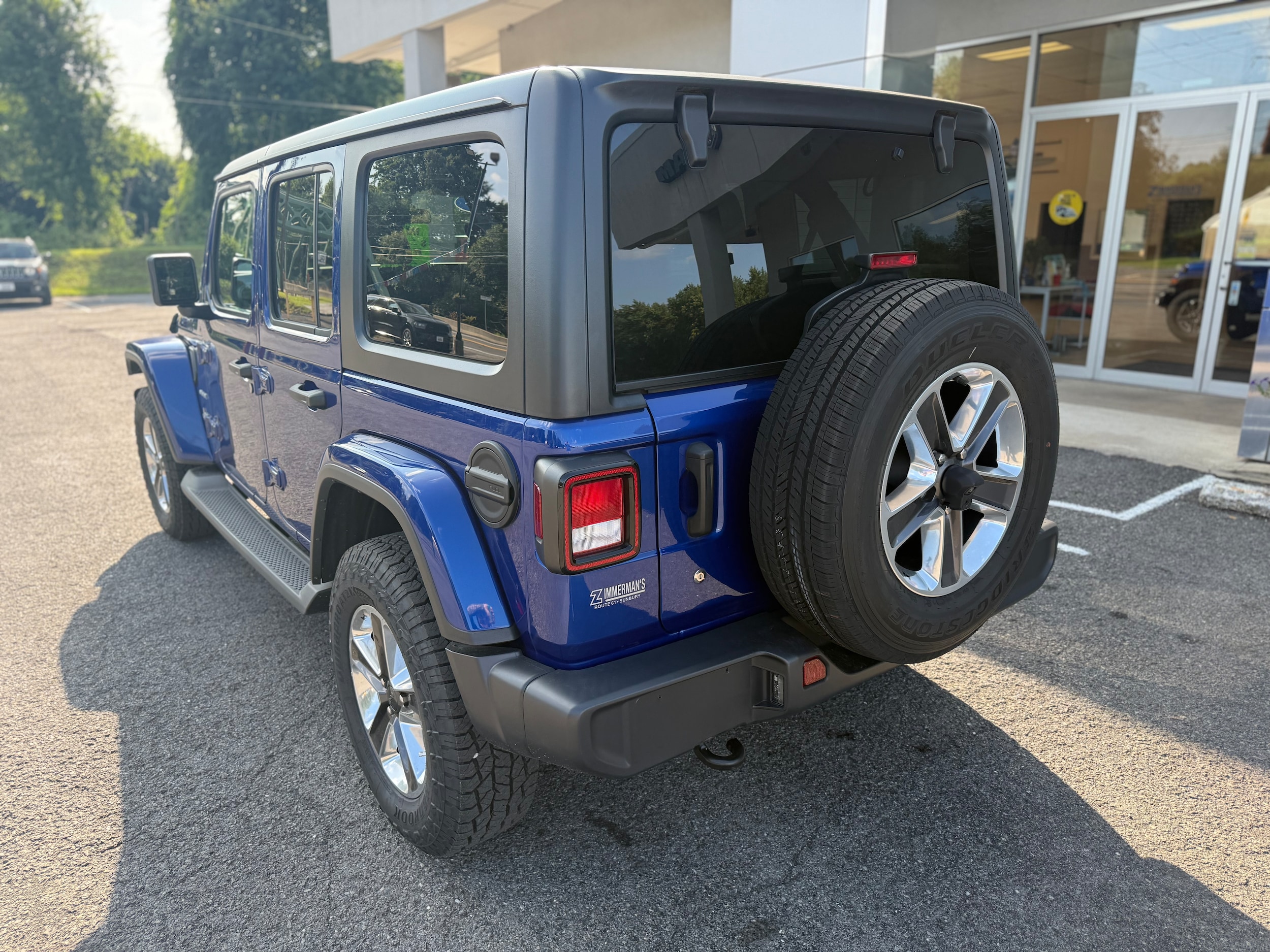 2020 Jeep Wrangler Unlimited Sahara - Photo 9