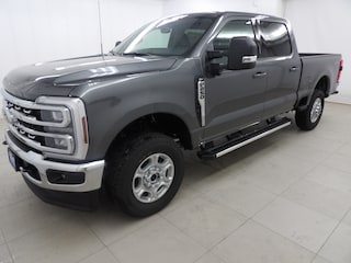 2027 Ford F-250 F-250&reg; XLT Truck Crew Cab