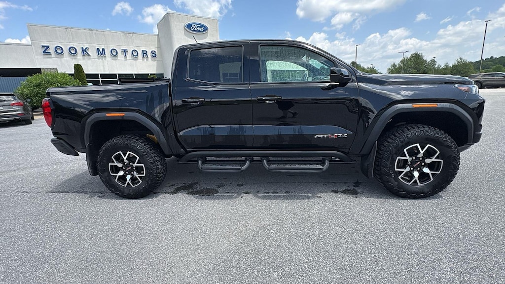 Used 2023 GMC Canyon AT4X Truck Crew Cab