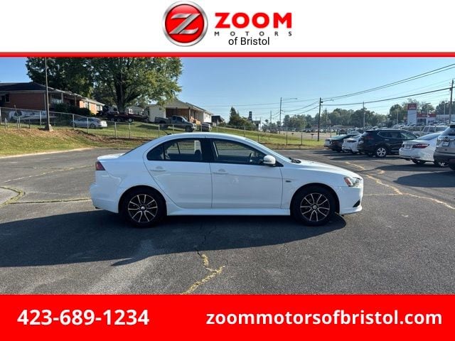 2015 Mitsubishi Lancer SE