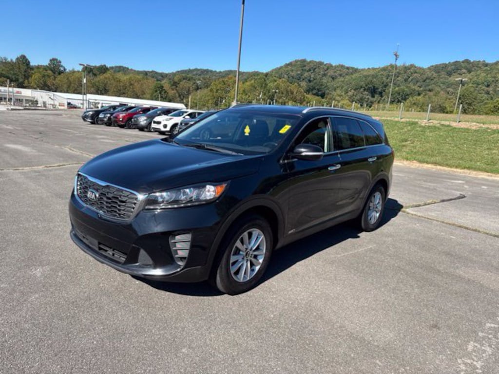 Used 2020 Kia Sorento LX SUV