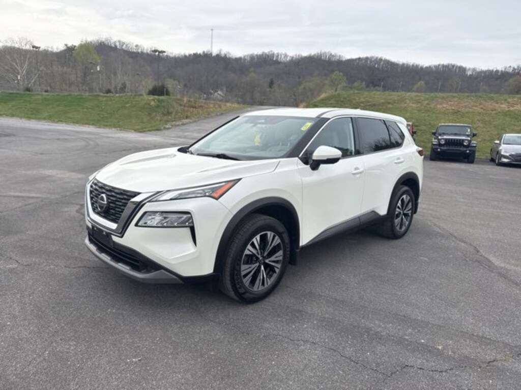 Used 2021 Nissan Rogue SV SUV