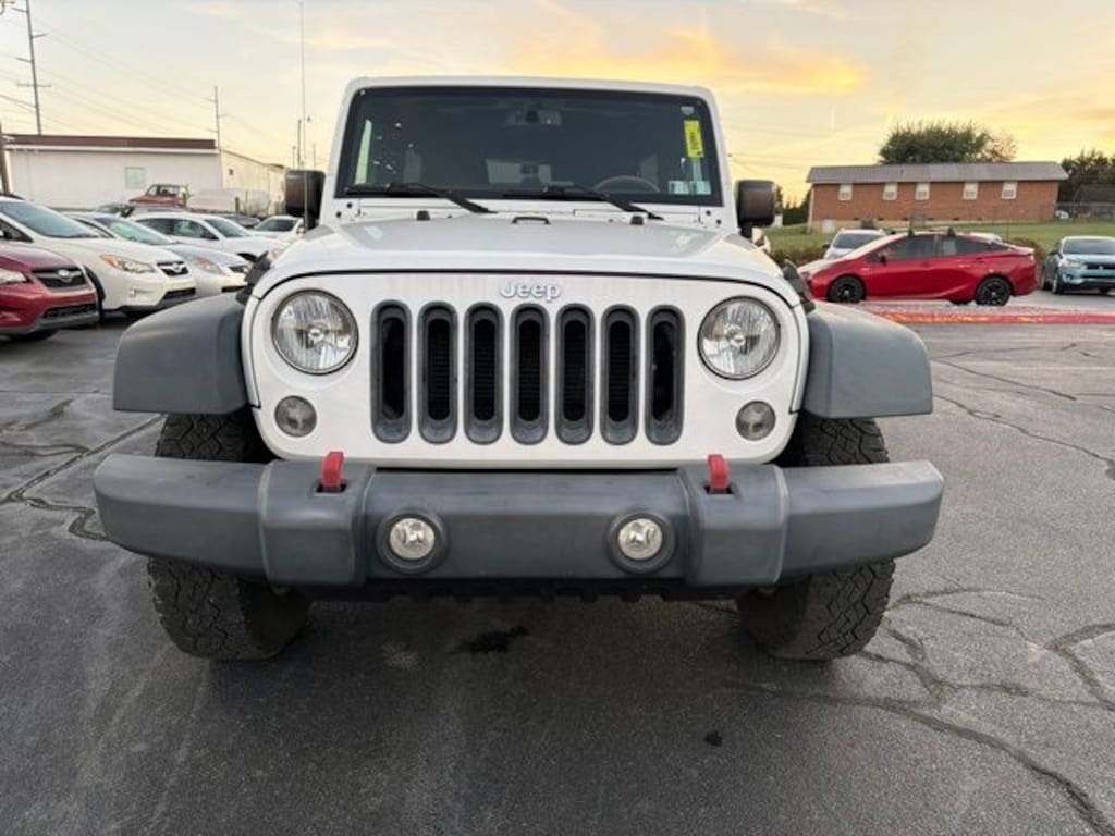 Used 2015 Jeep Wrangler Unlimited Sport SUV