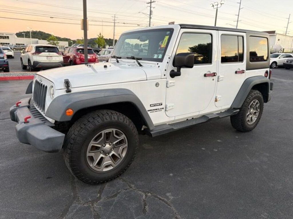 Used 2015 Jeep Wrangler Unlimited Sport SUV
