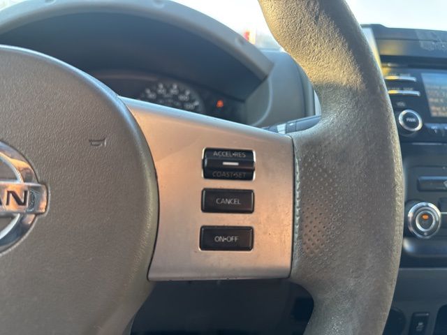 2014 Nissan Frontier SV - Photo 21