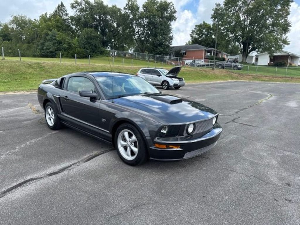 Used 2007 Ford Mustang GT Premium Coupe