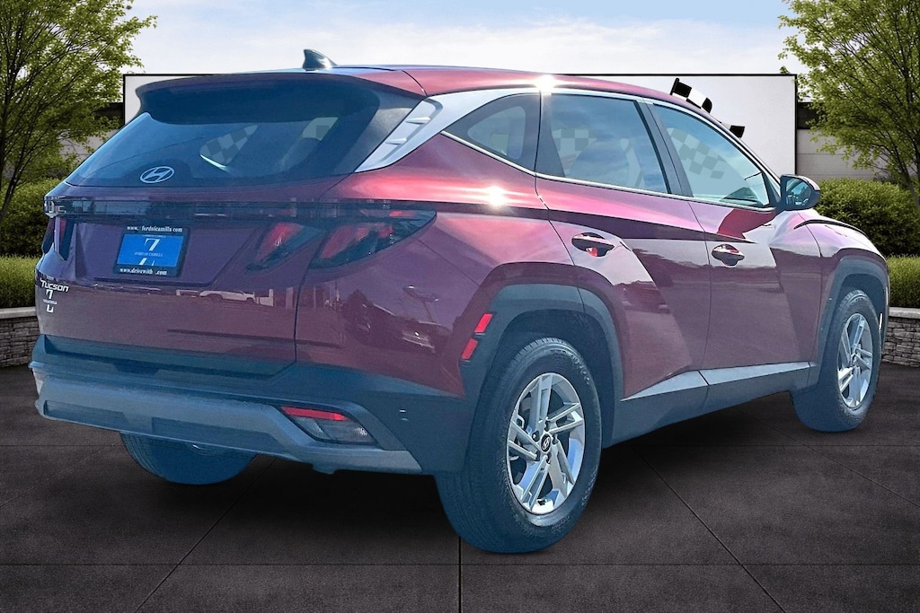 Used 2025 Hyundai Tucson SE SUV